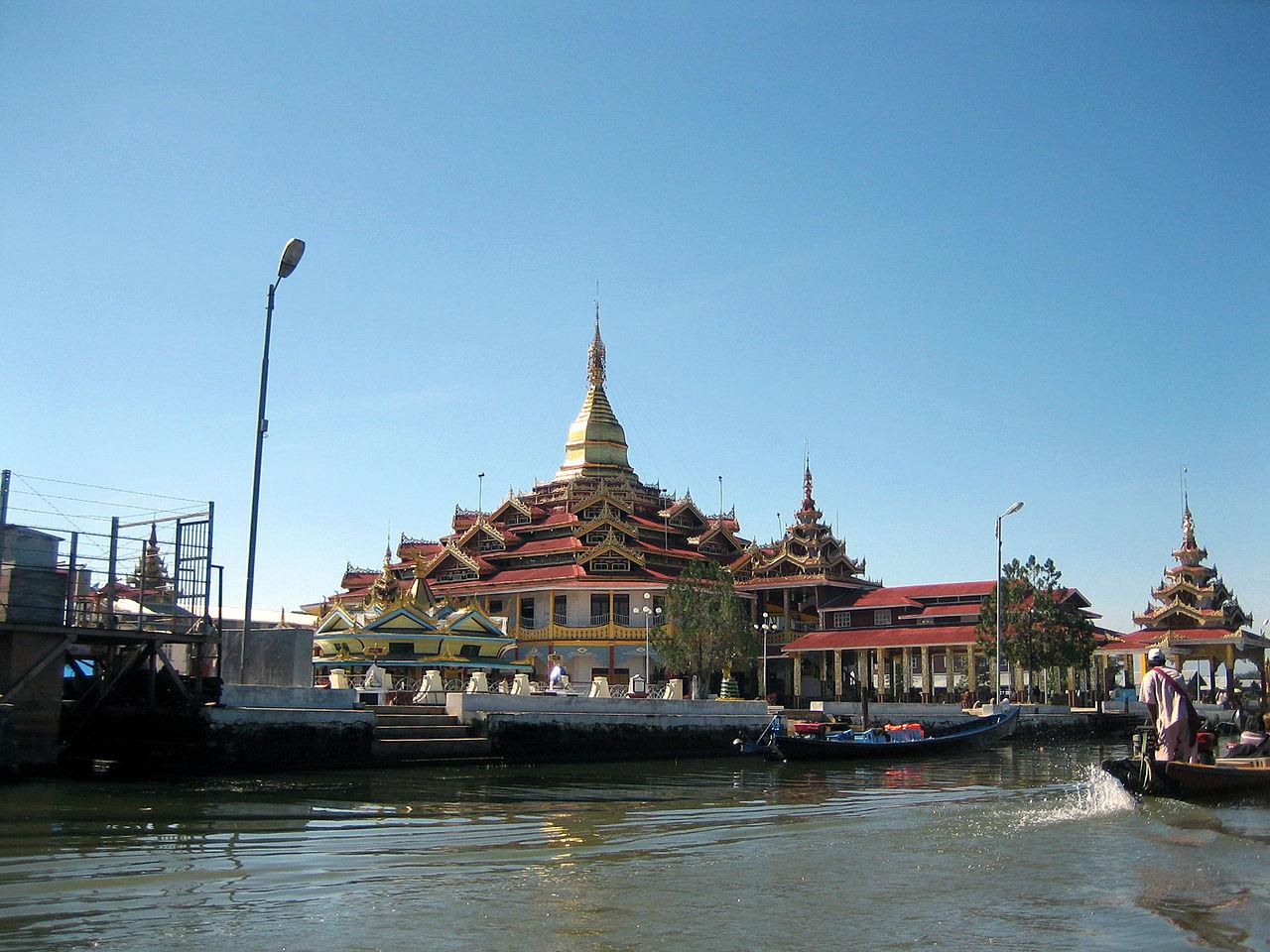 Ywama, Myanmar (Burma)